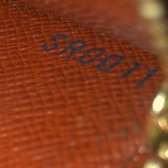 LOUIS VUITTON Cipango Gold Epi Porte Feuille Sarah Long Bifold Wallet SR0011 - Picture 14 of 17